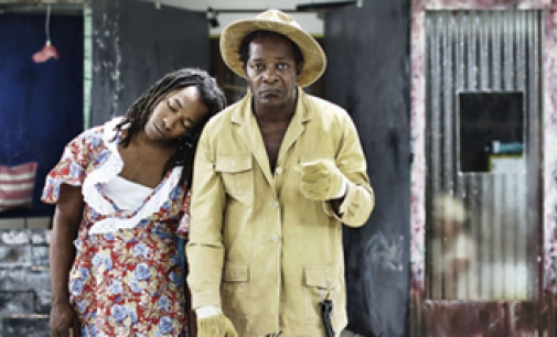 Théâtre: "Lucy", une Guyane vue sous l'angle de la dépendance…