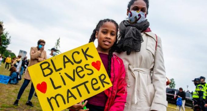 Black lives matter”, “race”, “privilège blanc”… Que signifient ces termes utilisés dans le discours antiraciste aux Etats-Unis et en France ?