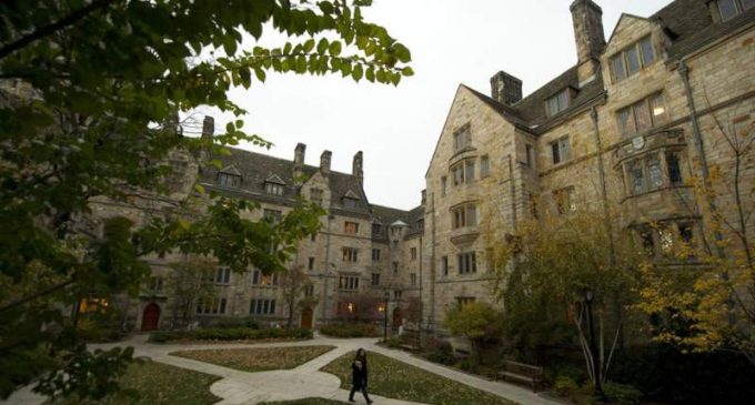 Yale accusée de racisme… anti-blanc