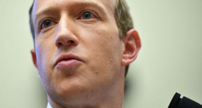 Mark Zuckerberg dit que Facebook ne supprimera pas les publications anti-vaccin malgré les inquiétudes de Covid. (Publié le 06/10/2020