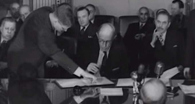 Il y a 75 ans, la « vraie » signature du traité de Bretton Woods