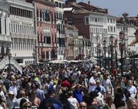 Venise se rebiffe contre le tourisme de masse