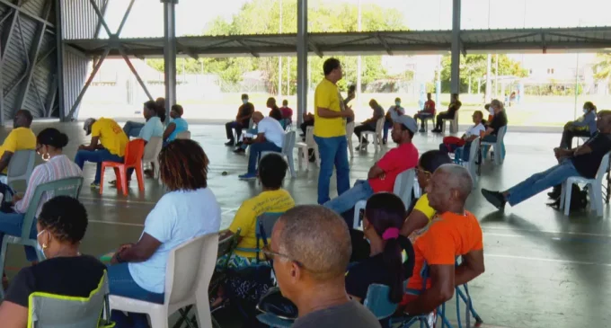 Guadeloupe: Le Collectif des organisations en lutte contre l’obligation vaccinale se donne une orientation politique