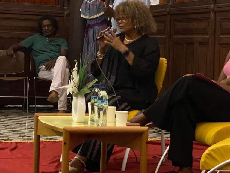 Jocelyne Beroard et Patrick Chamoiseau à la bibliothèque Schoelcher