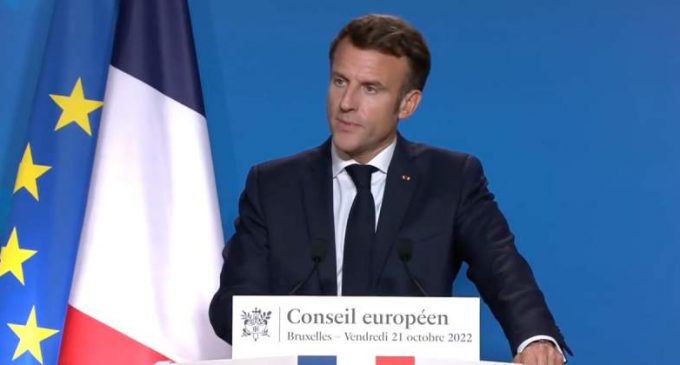 Emmanuel Macron annonce le retrait de la France du Traité sur la charte de l’énergie