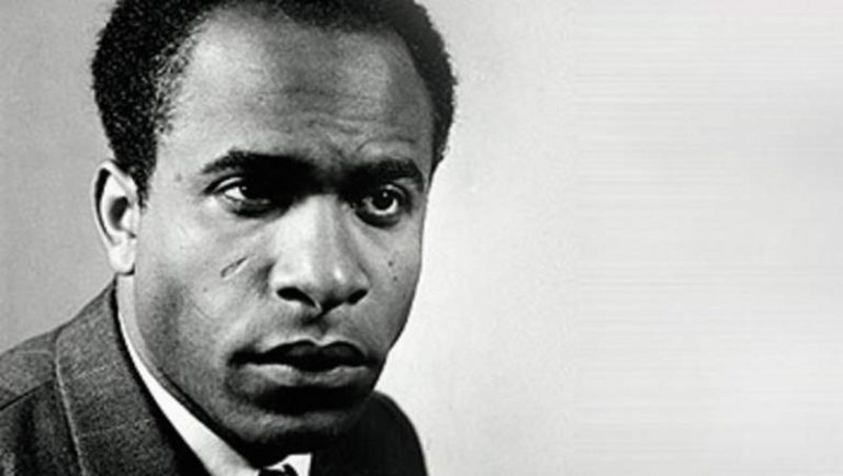 Fanon et les femmes dans la révolution algerienne