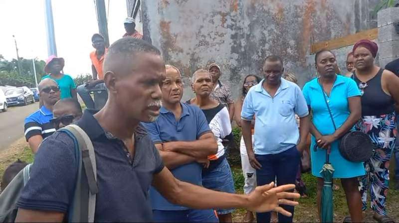 Guadeloupe : Une mobilisation contraint les squatteurs d’une maison à quitter les lieux