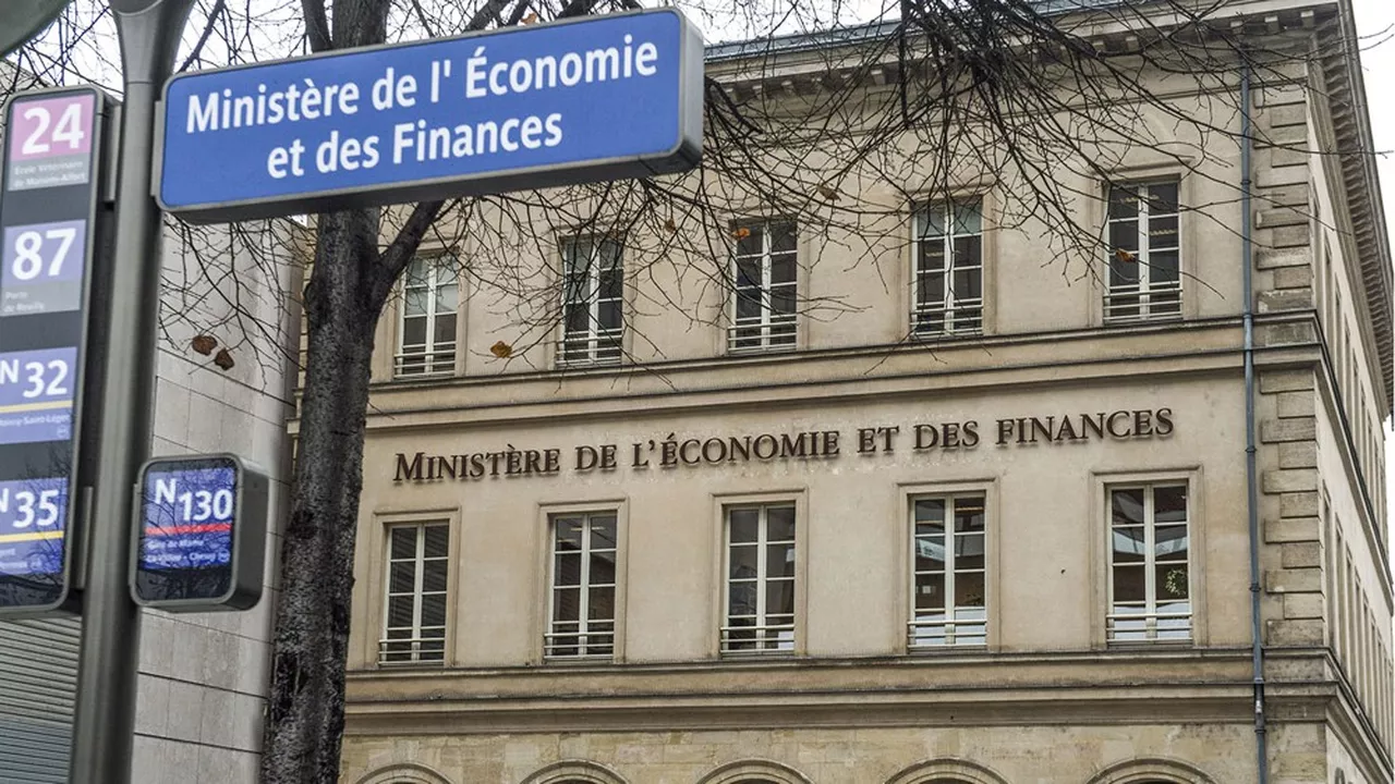 SONDAGE EXCLUSIF - Pour réduire la dette, les Français ciblent les dépenses chômage et les allocations familiales