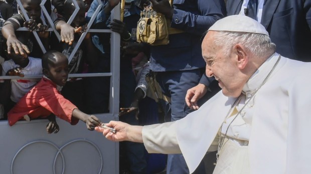 Le pape François prône une ＂transition sereine＂ en Haïti