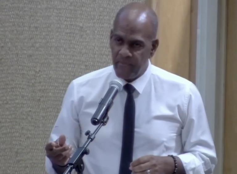 Discours de Serge Letchimy lors de la plénière de ce jour…a propos des menaces faites aux élus !