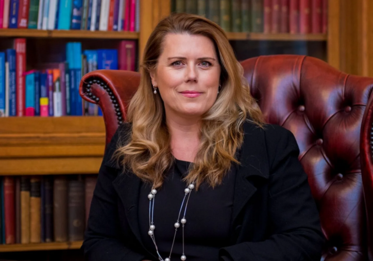 Rachel Spearing, de Kansas City, nommée nouvelle procureure générale d’Anguilla