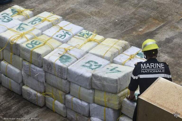 2 tonnes de cocaïne saisies par la Marine nationale