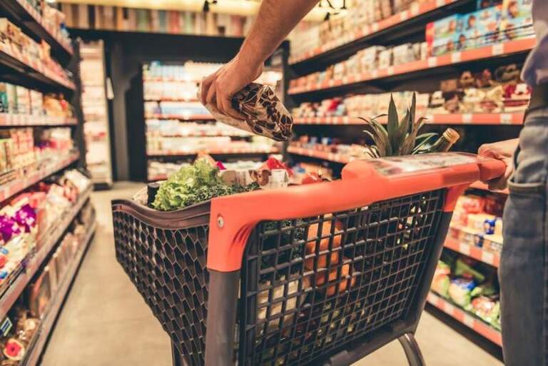Distribution alimentaire en Martinique : des marges comparables à l’Hexagone, sauf dans la logistique