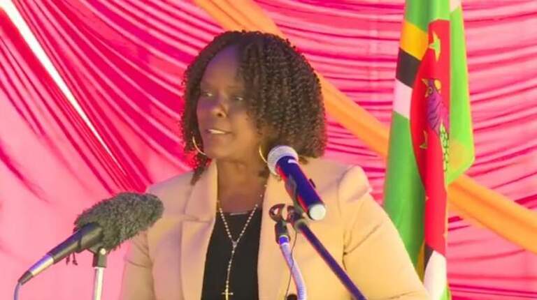 La Dominique signe un contrat de 2,1 millions de dollars pour la modernisation intelligente du centre de santé Wesley.