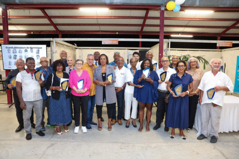 18 bâtisseurs de la Martinique récompensés lors d’une soirée de gala avant l’ouverture du Salon des Bâtisseurs