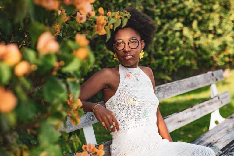 Une jeune autrice martiniquaise à découvrir : Lou-Anne Dangany dédicace son premier roman ce samedi à Cultura