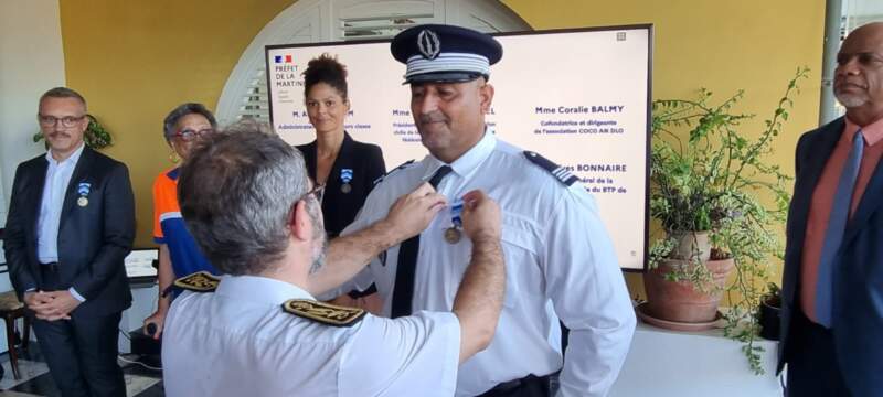 Cérémonie de remise de la médaille de l’engagement ultramarin à Fort-de-France